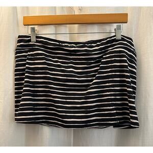 Garnet Hill Women’s Swim Bottom Skirt Black Striped Size 12